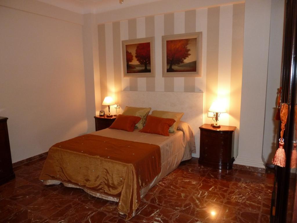 Eduardo Lucena 5, Mezquita Apartment Cordoba Exterior photo