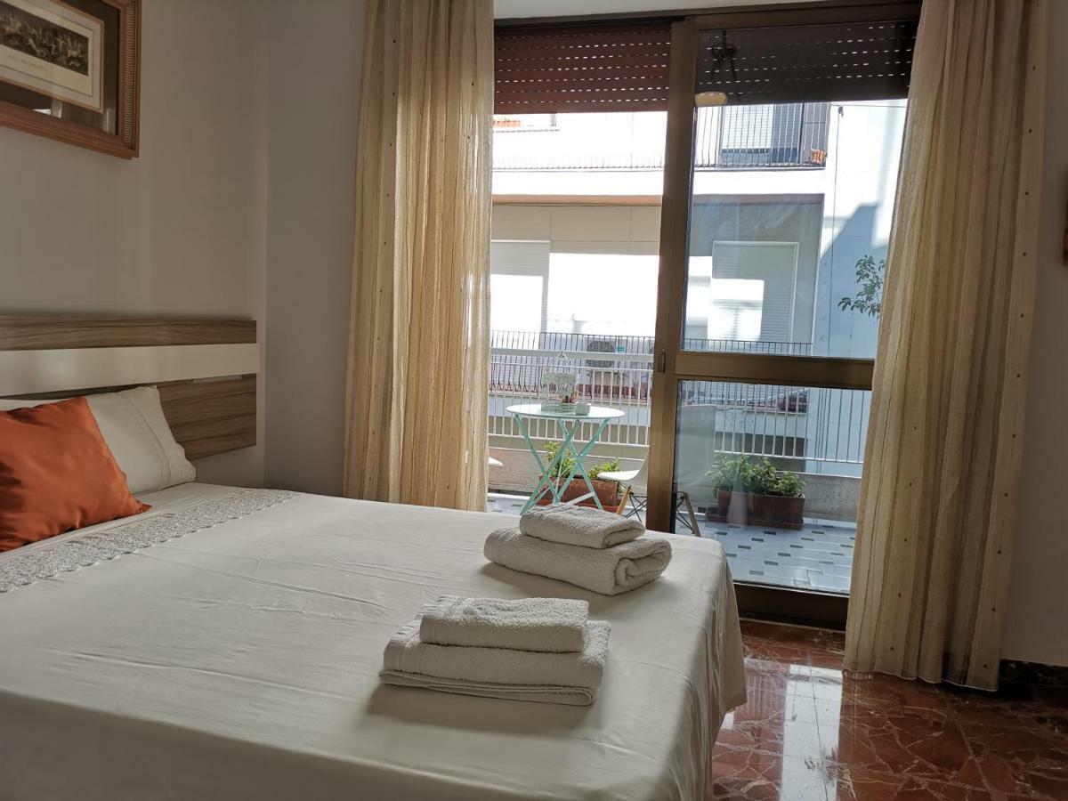 Eduardo Lucena 5, Mezquita Apartment Cordoba Exterior photo